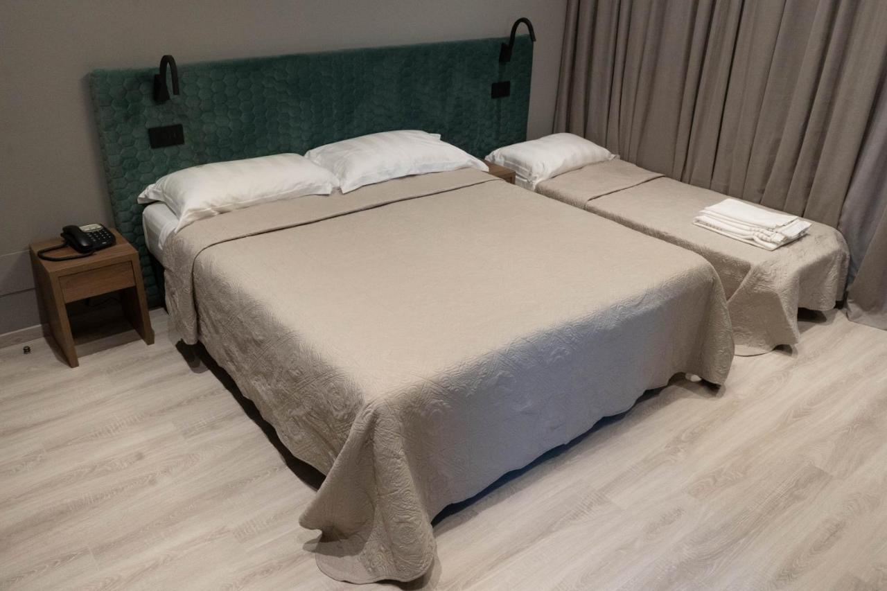 Albergo Graziella Arma di Taggia Esterno foto