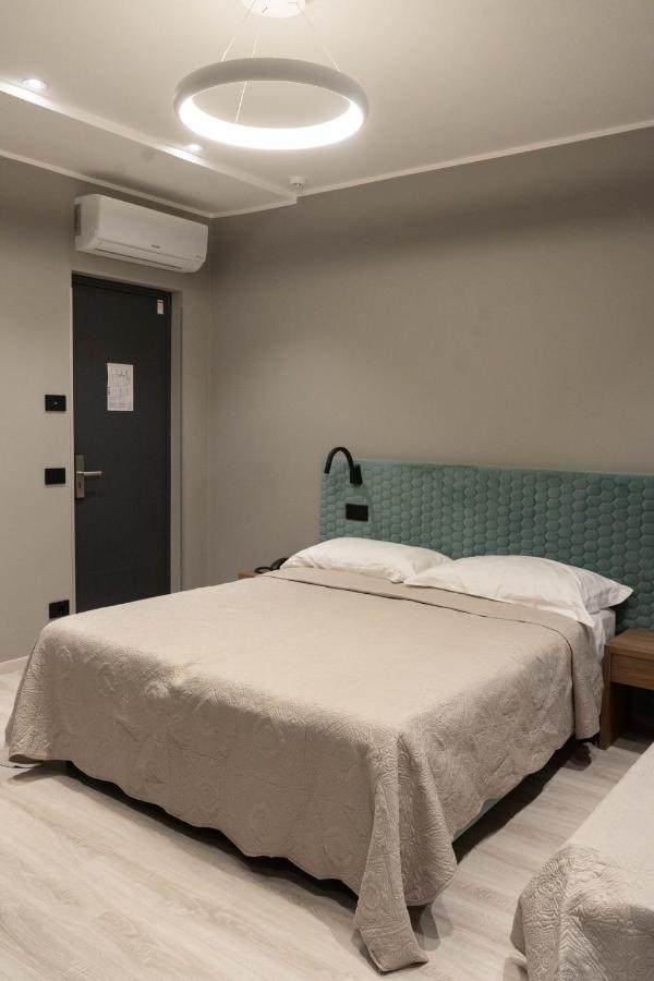 Albergo Graziella Arma di Taggia Esterno foto