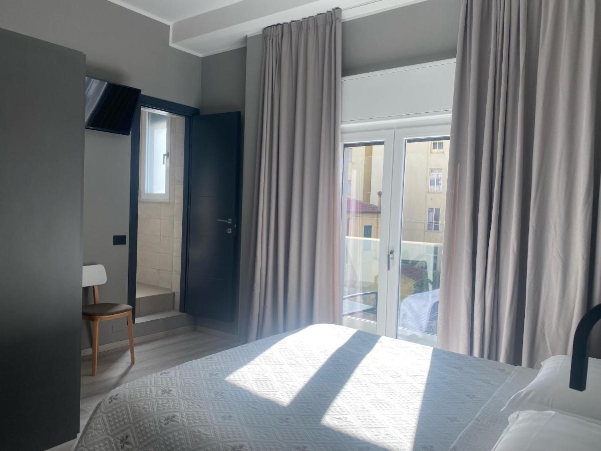 Albergo Graziella Arma di Taggia Esterno foto