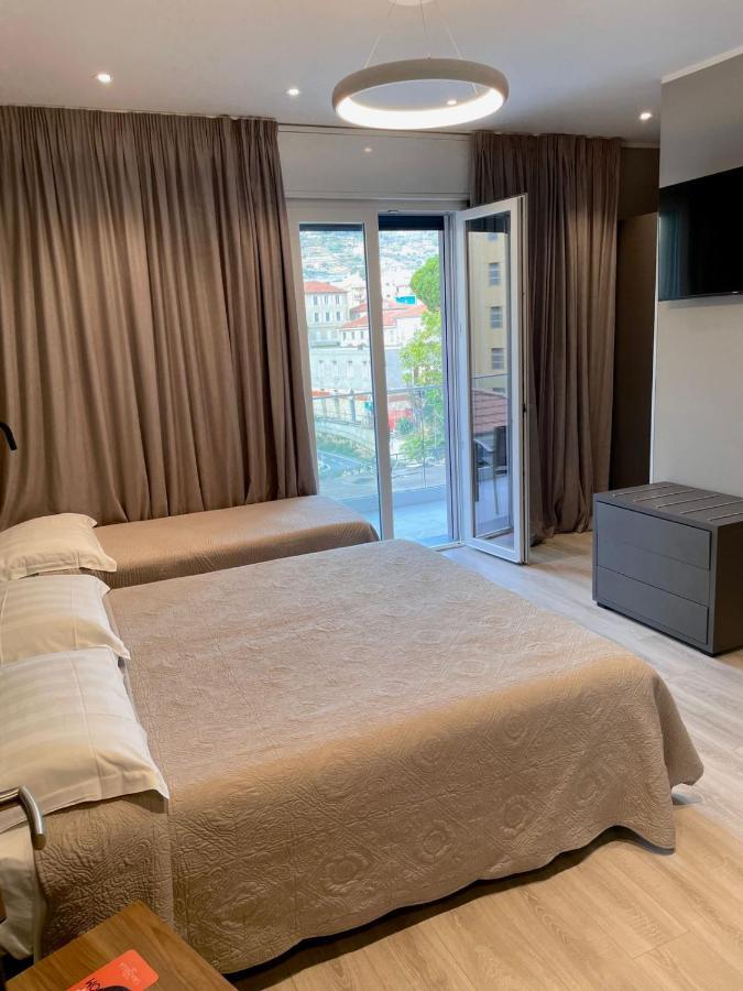 Albergo Graziella Arma di Taggia Esterno foto